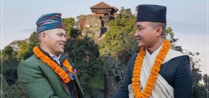 प्रेमले दिए सुदनलाई बधाई, सेवाको यात्रा नरोकिने अठोट