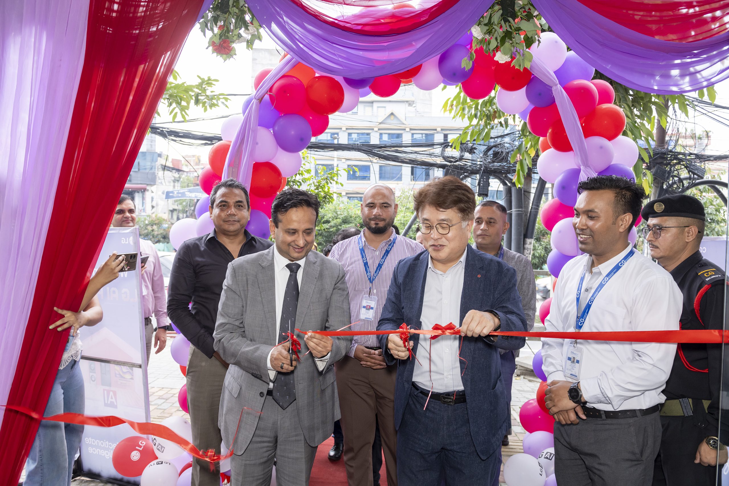 LG Electronics Singapore र CG Electronics ले “Experience AI: Affectionate Intelligence” शोकेससहित २०२६ को Product Lineup सार्वजनिक LG Electronics Singapore र CG Electronics ले “Experience AI: Affectionate Intelligence” शोकेससहित २०२६ को Product Lineup सार्वजनिक